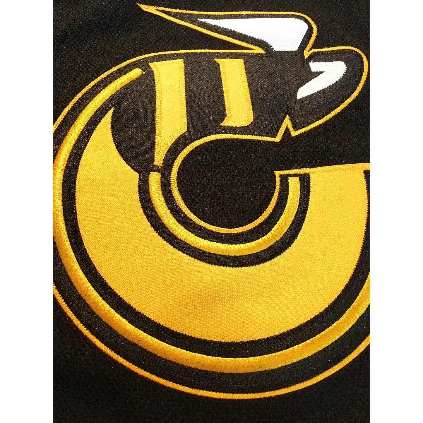 Cincinnati Stingers jersey close-up of logo on black jersey. Royal Retros