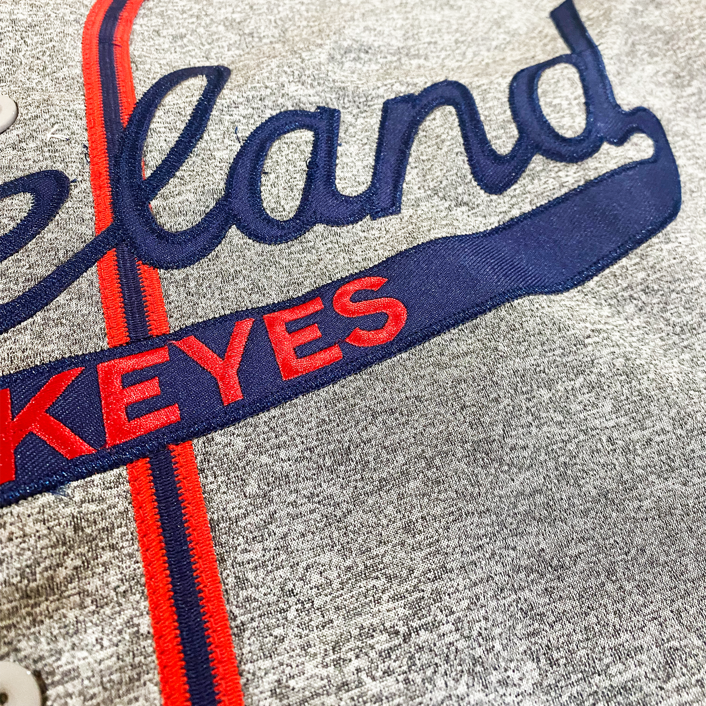 Gray Cleveland Buckeyes NLB Jersey featuring classic team design and logo
