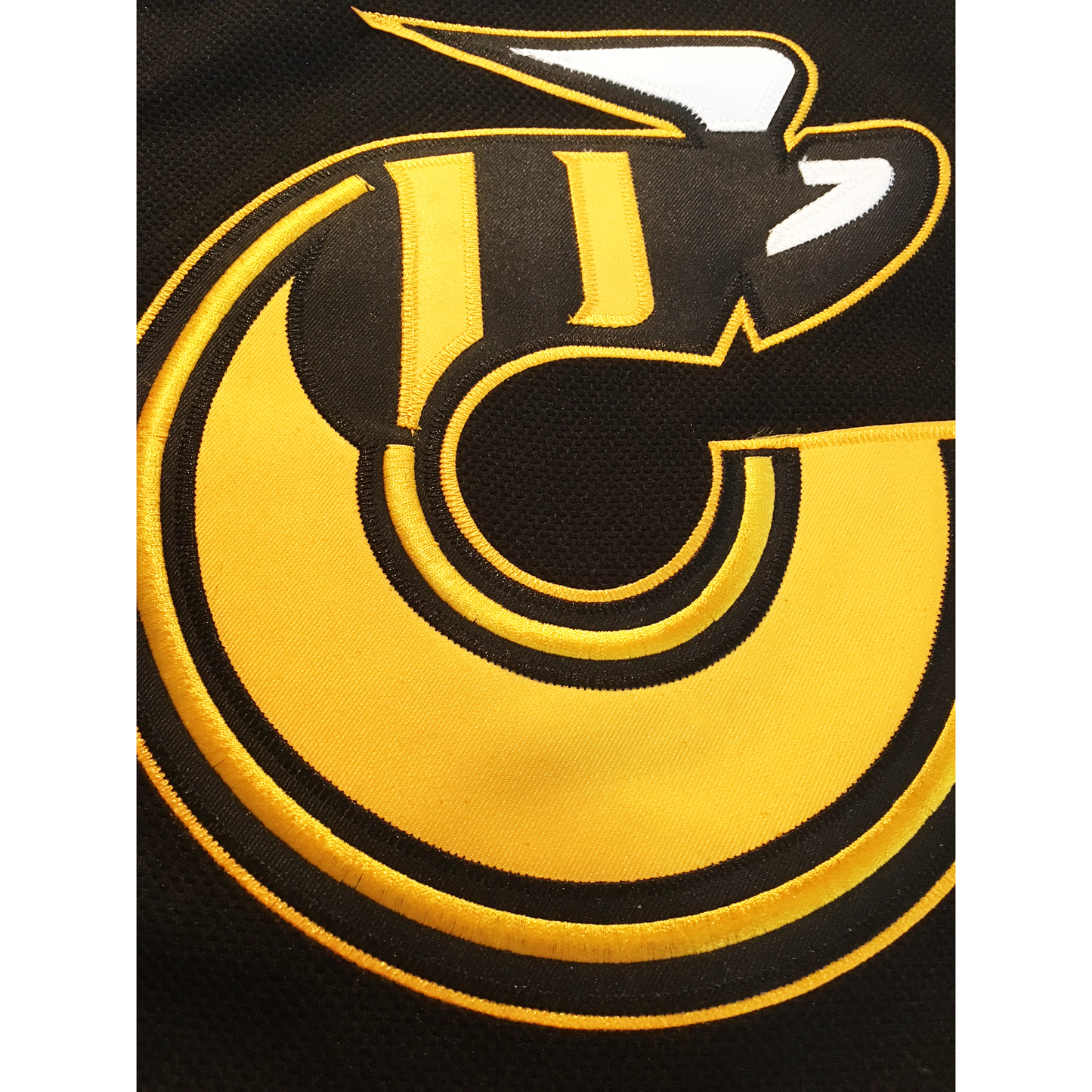 Cincinnati Stingers jersey close-up of logo on black jersey. Royal Retros
